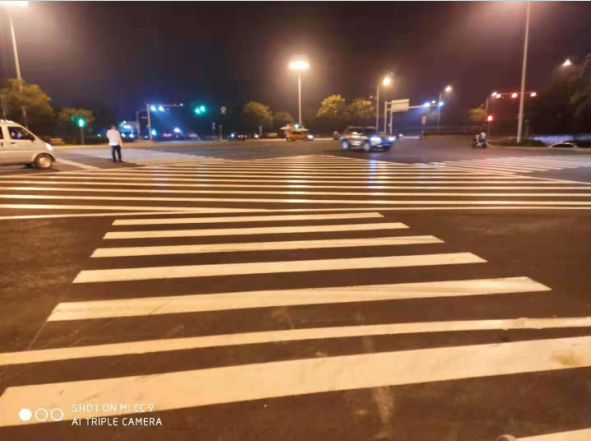 道路划线斑马线